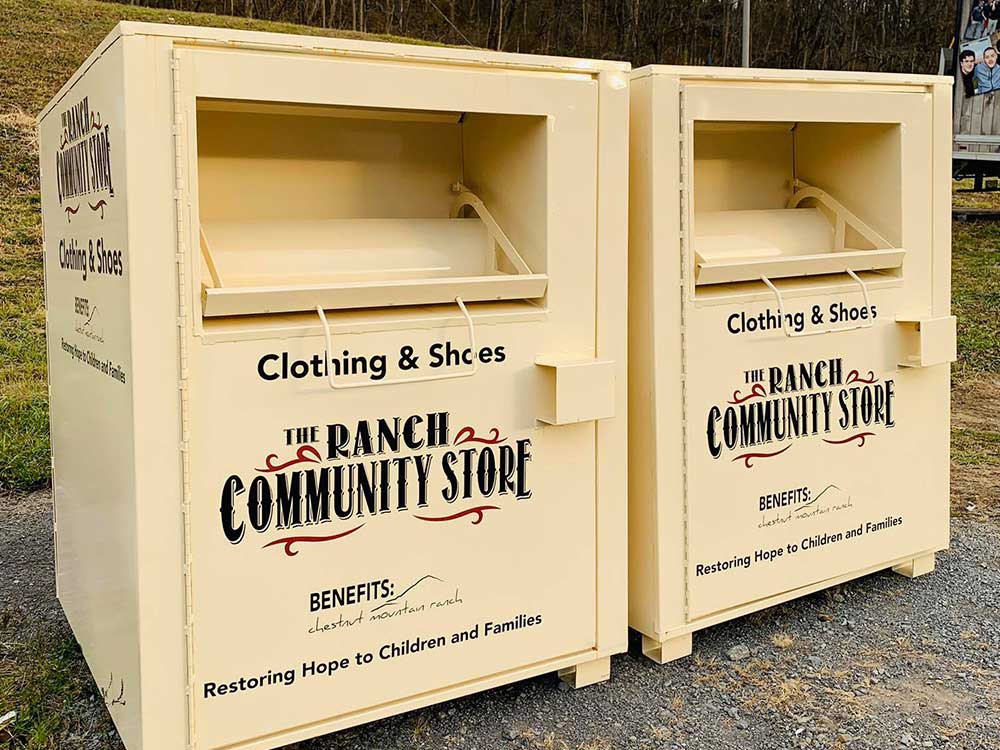 Clothing Bins<br />
